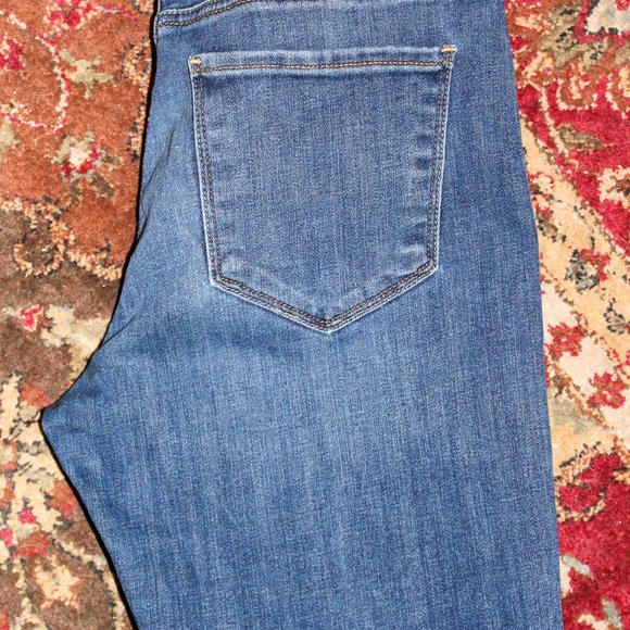 Lucky Brand Denim - Lucky You brand Brooke legging jean